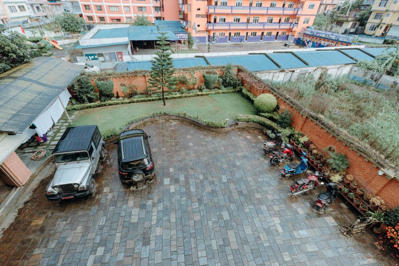 Tise Hotel Kathmandu Esterno foto